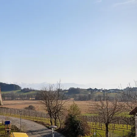 Caroline Magg Διαμέρισμα *